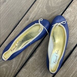 French Sole Navy Ballet Flats with Gold Insole